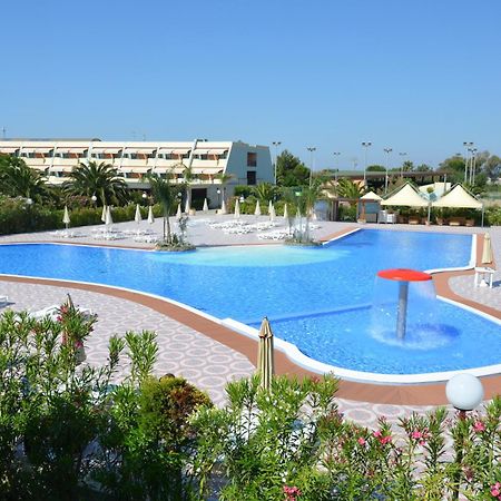 Alessidamo Club Metaponto Hotell Exteriör bild